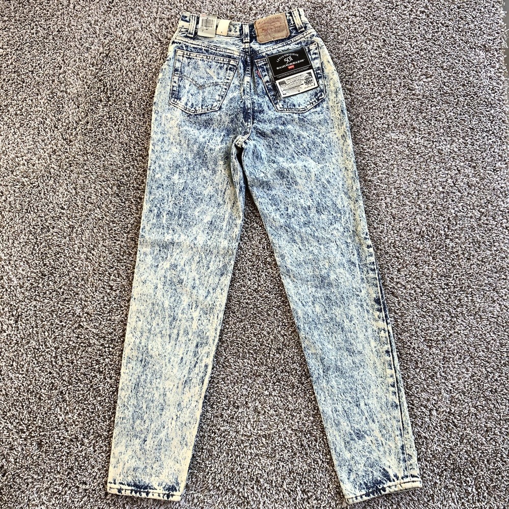 Vintage Levis 501 Jeans Fits (24x31) Acid Wash Denim Button Fly DEADSTOCK NWT